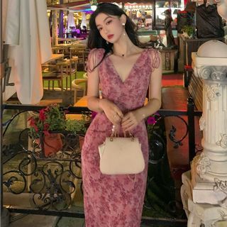 Sleeveless V-Neck Floral Midi Dress